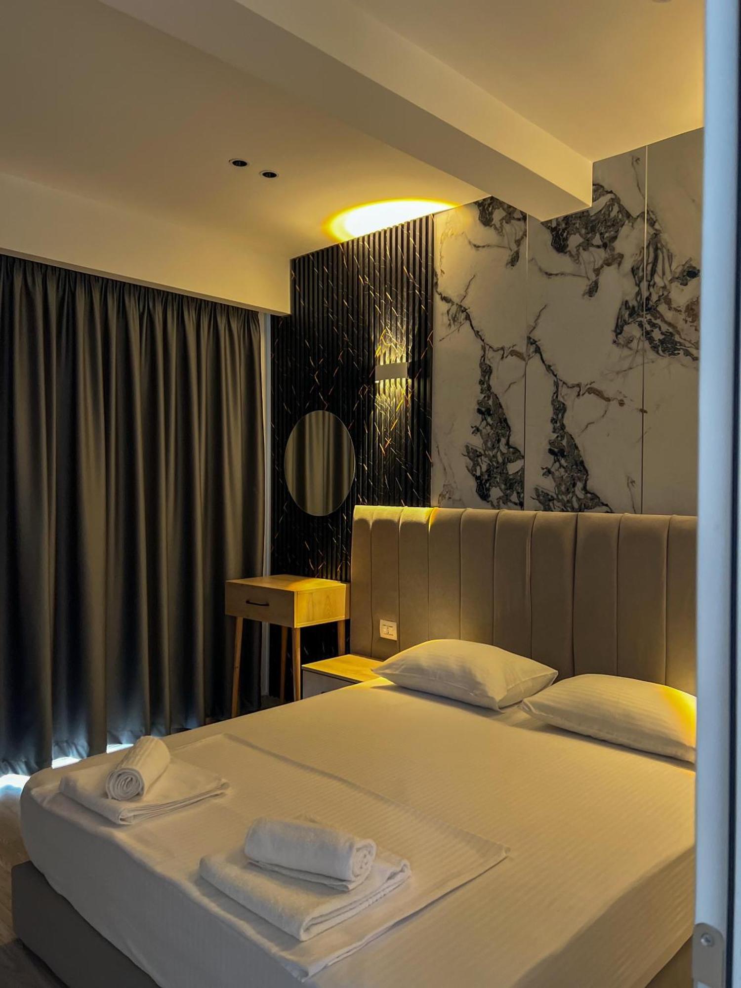 Apartment Besniku Ksamil Bagian luar foto